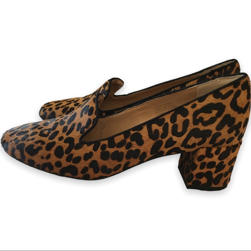 Animal print shoes by Banana Republic - Picture 2 of 3